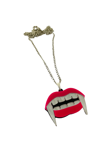 Fang Necklace