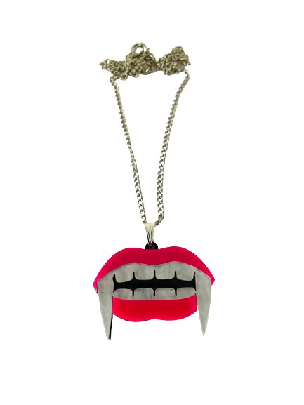 Fang Necklace